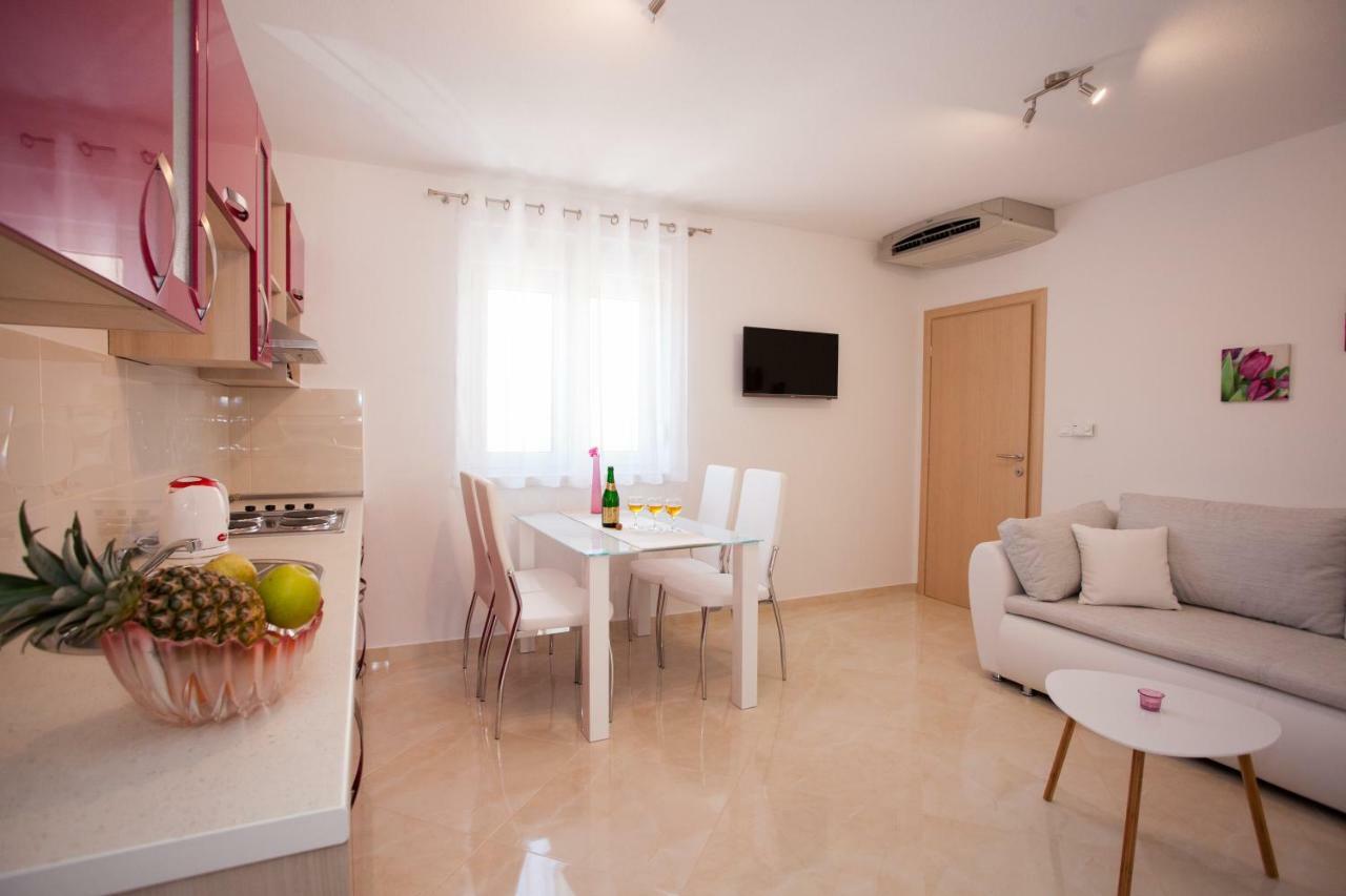 Apartments Mia Baška Voda Exteriér fotografie